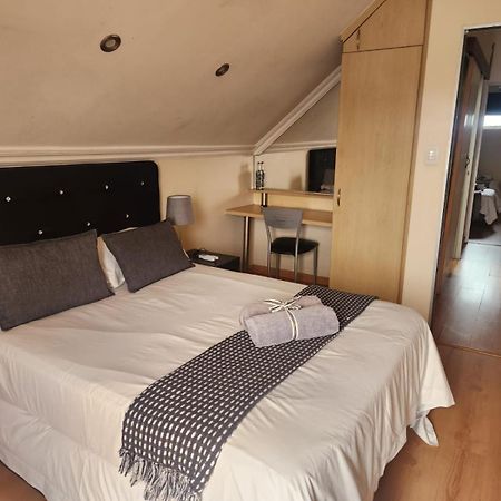 Hillton Manor Guest House Richards Bay Exterior foto